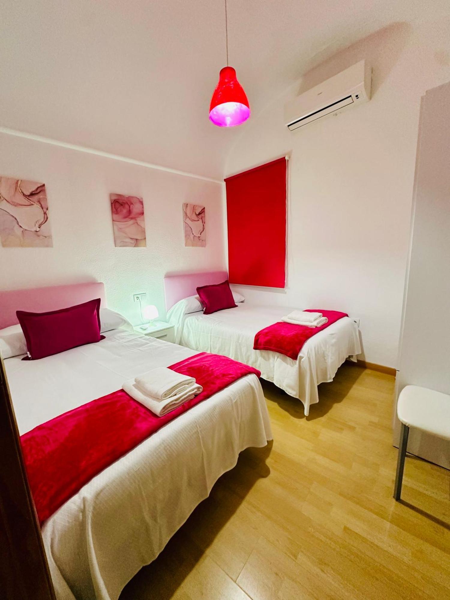 Apartamentos Jame Mérida Buitenkant foto